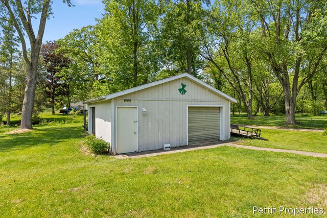 230 Creekview Drive, Battle Creek, MI 49037