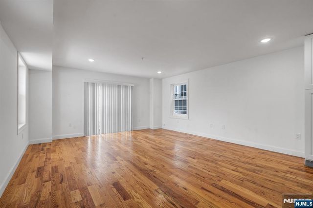 420 18th Avenue, Newark, NJ 07108