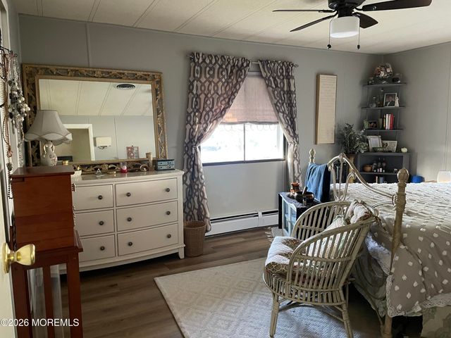 3 Warner Way, Toms River, NJ 08755