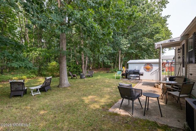 3 Warner Way, Toms River, NJ 08755