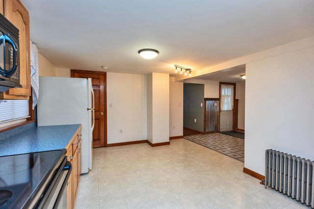 6 Buck Street, Nashua, NH 03060