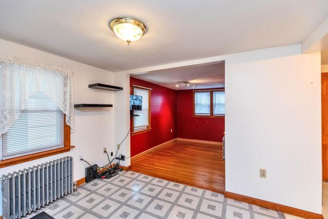 6 Buck Street, Nashua, NH 03060