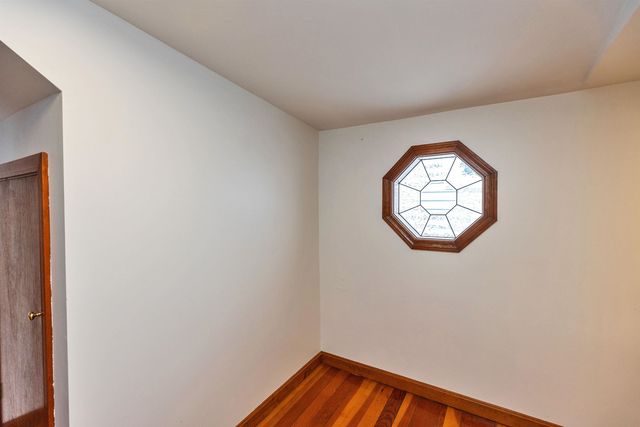 6 Buck Street, Nashua, NH 03060