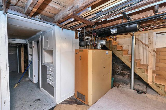 6 Buck Street, Nashua, NH 03060