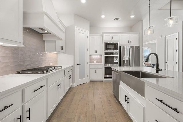 1006 Woodpark LN, Georgetown, TX 78633