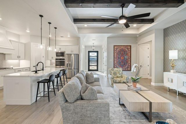 1006 Woodpark LN, Georgetown, TX 78633