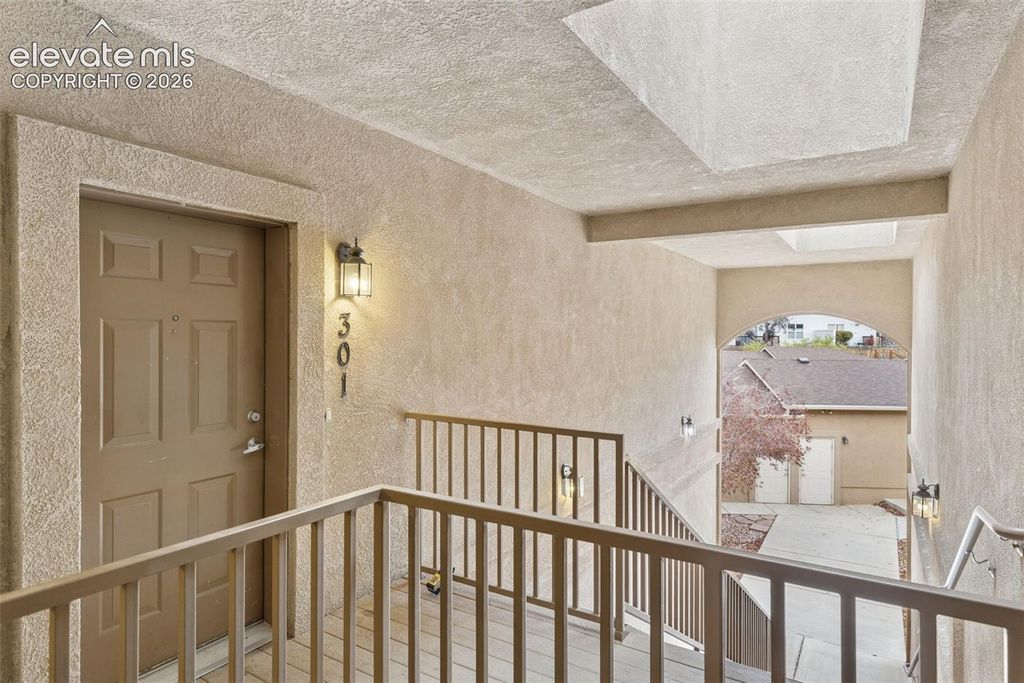 1530 Little Bear Creek Point 301, Colorado Springs, CO 80904 — photo 3