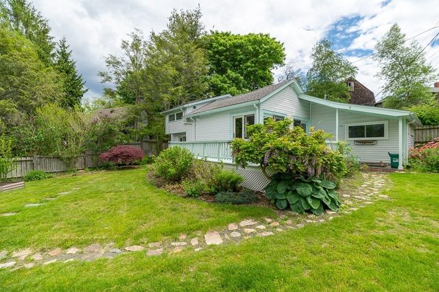 7 Lighthouse Way, Gloucester, MA 01930
