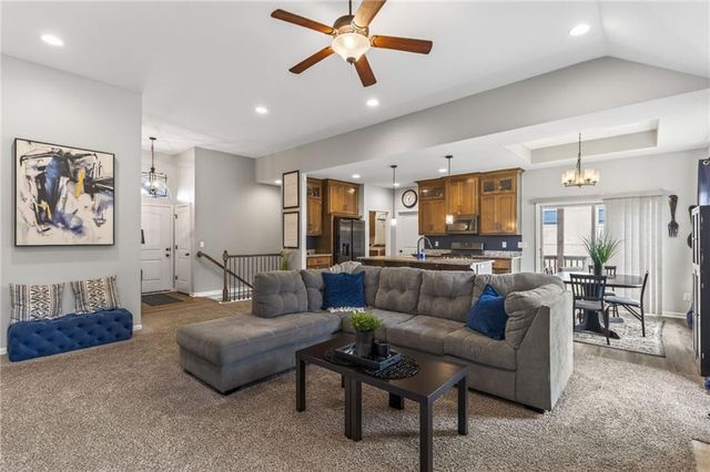 10010 Webster Avenue, Kansas City, KS 66109