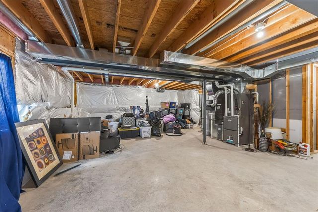 10010 Webster Avenue, Kansas City, KS 66109