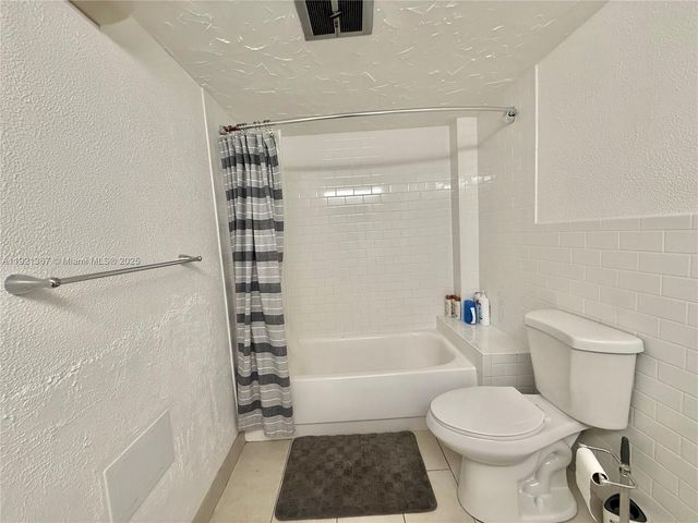 1670 NE 191st St 115-3, Miami, FL 33179