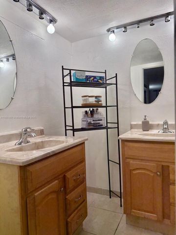 1670 NE 191st St 115-3, Miami, FL 33179