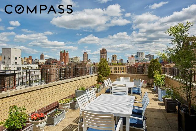 23 E 74th St Apt 4A, New York City, NY 10021