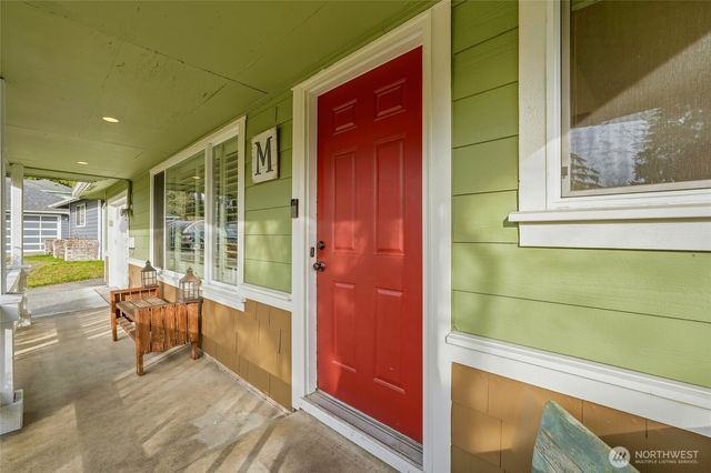 4705 237th Street SW, Mountlake Terrace, WA 98043