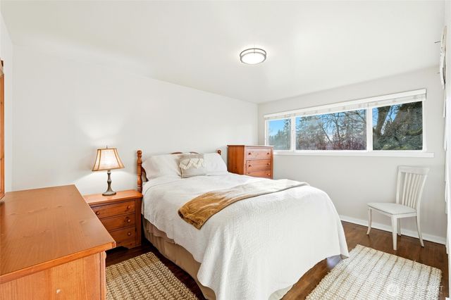 4705 237th Street SW, Mountlake Terrace, WA 98043