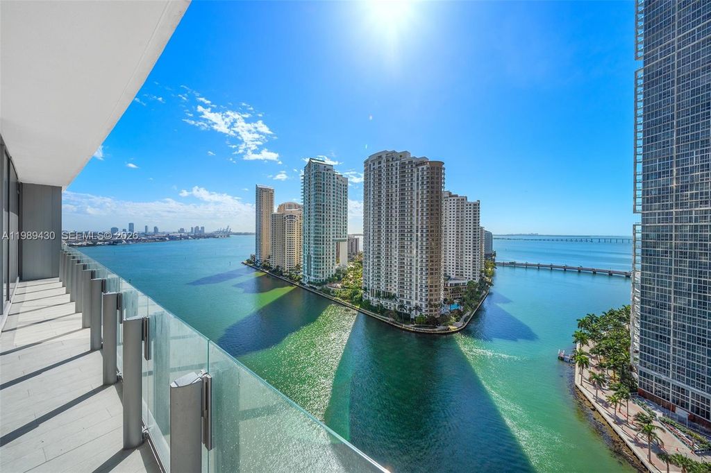 300 Biscayne Boulevard Way 1904C, Miami, FL 33131