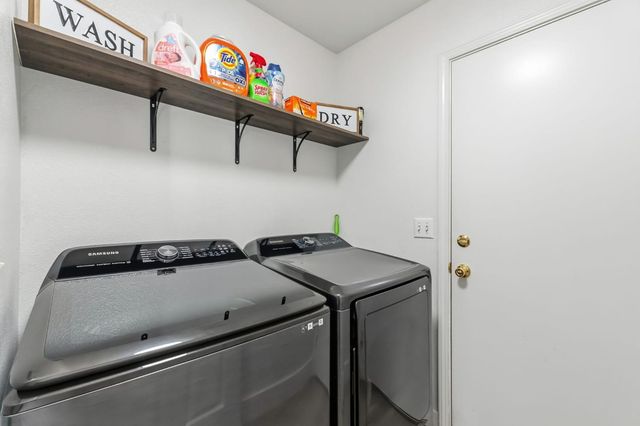 6203 W San Madele Avenue, Fresno, CA 93723