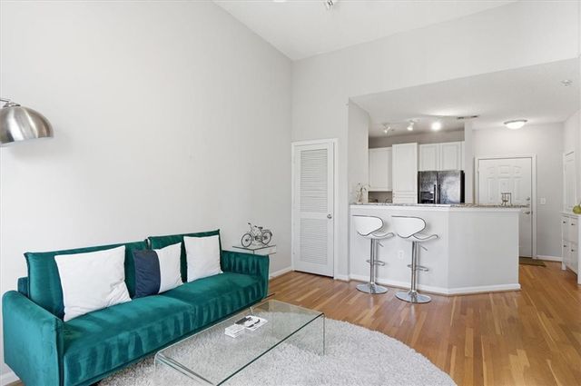 10 Perimeter Summit NE Boulevard 2410, Atlanta, GA 30319