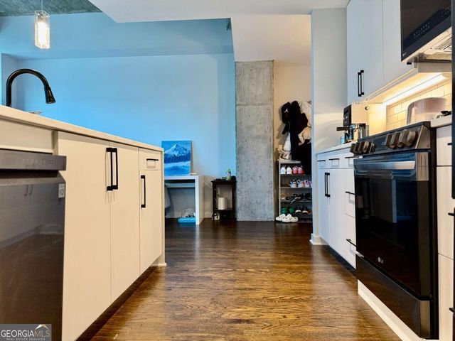 923 Peachtree Street NE 1638, Atlanta, GA 30309