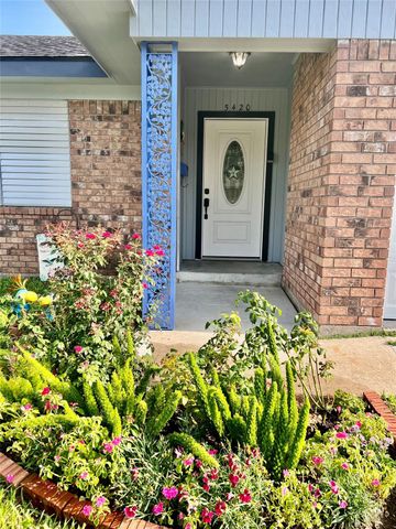 5420 Avenue O, Galveston, TX 77551