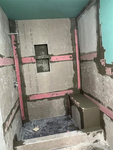 5420 Avenue O, Galveston, TX 77551