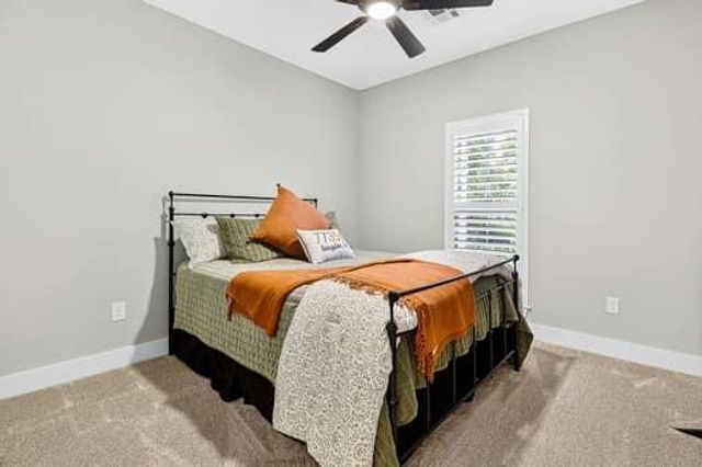 433 E Hickory Drive E, Livingston, TX 77351