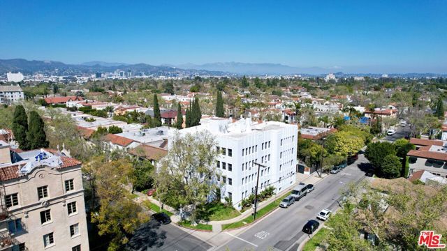 100 N Sycamore Avenue, Los Angeles, CA 90036