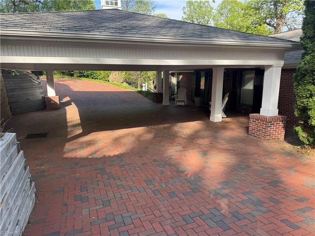 700 Lakemont Trail, Mount Airy, NC 27030