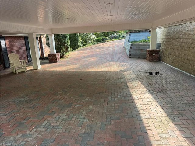 700 Lakemont Trail, Mount Airy, NC 27030