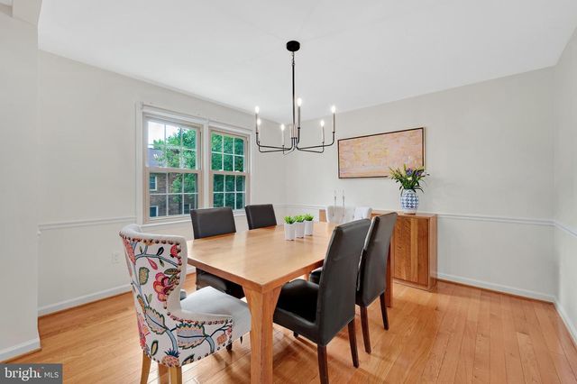 11402 EMPIRE LN, Rockville, MD 20852