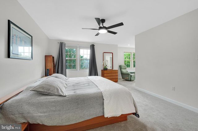 11402 EMPIRE LN, Rockville, MD 20852