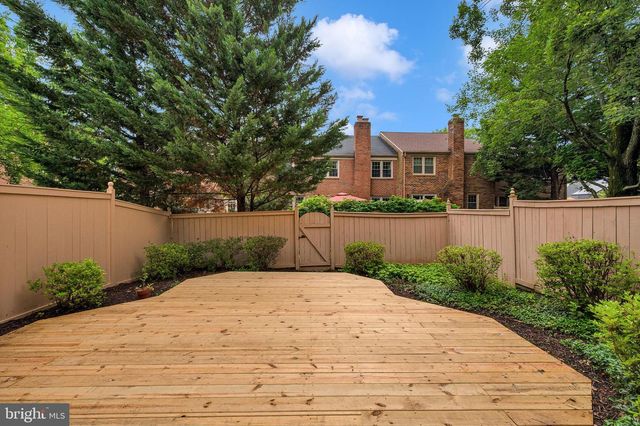 11402 EMPIRE LN, Rockville, MD 20852
