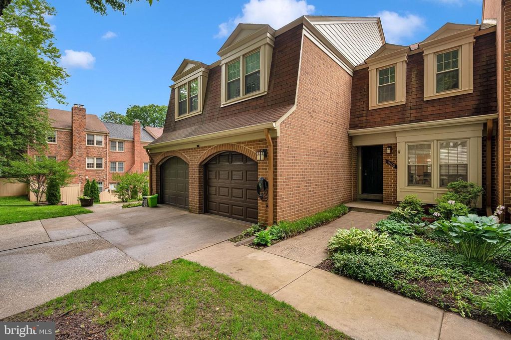 11402 EMPIRE LN, Rockville, MD 20852