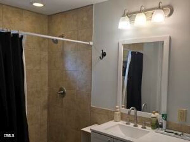 2105 Newton Dairy Road, Henderson, NC 27537