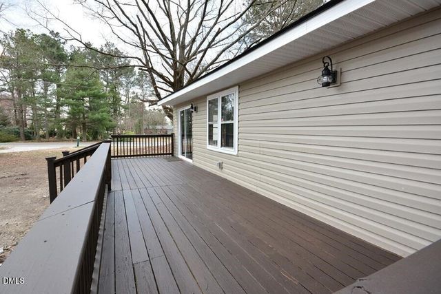 2105 Newton Dairy Road, Henderson, NC 27537