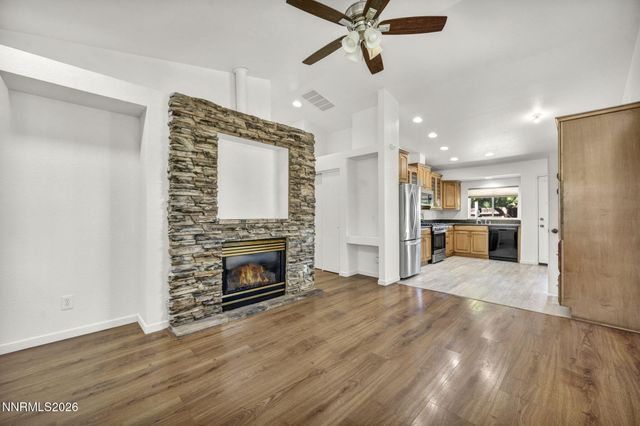 7553 Water View Way, Reno, NV 89511