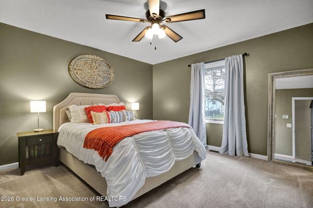 1078 Brookside Drive, Grand Ledge, MI 48837