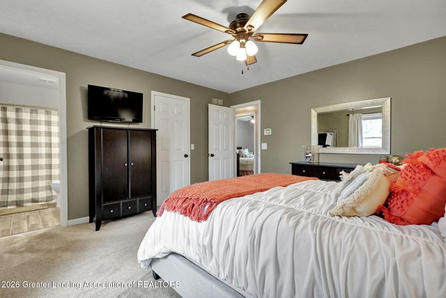 1078 Brookside Drive, Grand Ledge, MI 48837