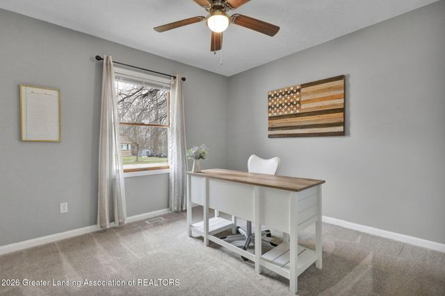 1078 Brookside Drive, Grand Ledge, MI 48837