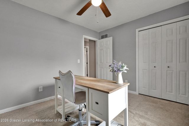 1078 Brookside Drive, Grand Ledge, MI 48837