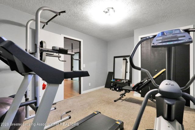 1078 Brookside Drive, Grand Ledge, MI 48837