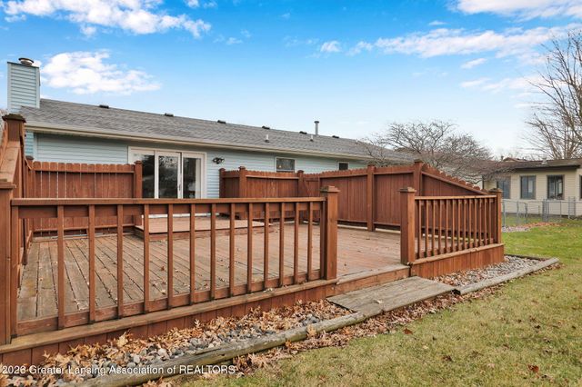 1078 Brookside Drive, Grand Ledge, MI 48837