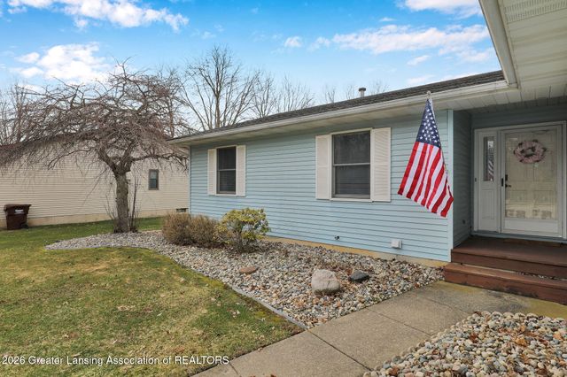 1078 Brookside Drive, Grand Ledge, MI 48837