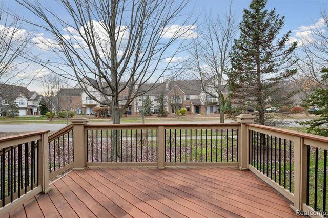 435 Carson Drive, Westland, MI 48185