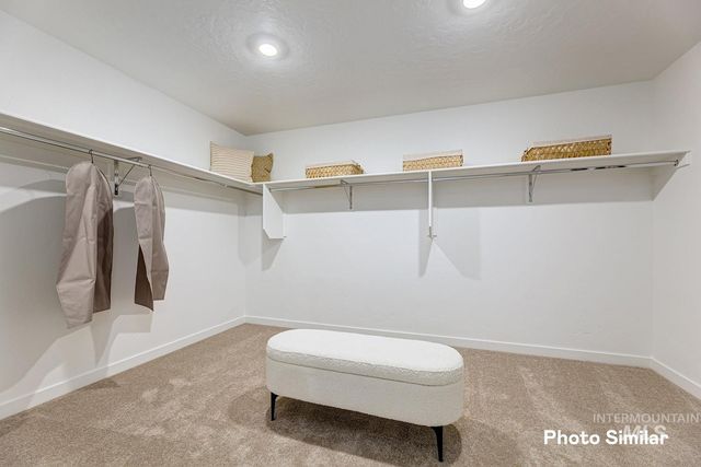 3927 N Keklik Ave, Meridian, ID 83646