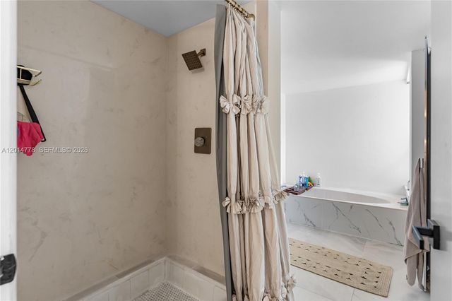 5850 Camino Del Sol 404 404, Boca Raton, FL 33433