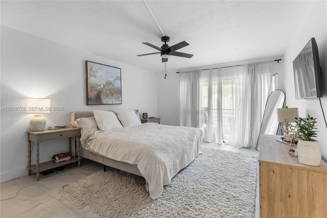 5850 Camino Del Sol 404 404, Boca Raton, FL 33433