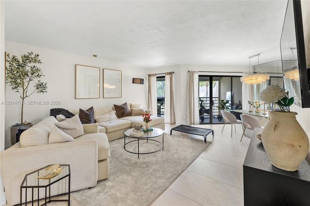 5850 Camino Del Sol 404 404, Boca Raton, FL 33433