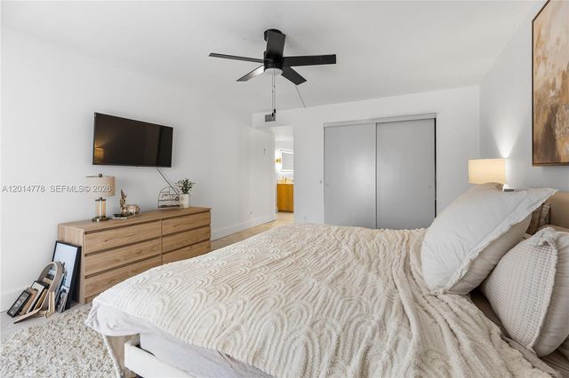 5850 Camino Del Sol 404 404, Boca Raton, FL 33433