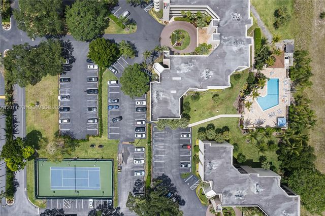5850 Camino Del Sol 404 404, Boca Raton, FL 33433